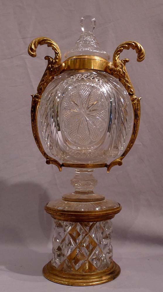 Antique glass and gilt bronze centrepiece.