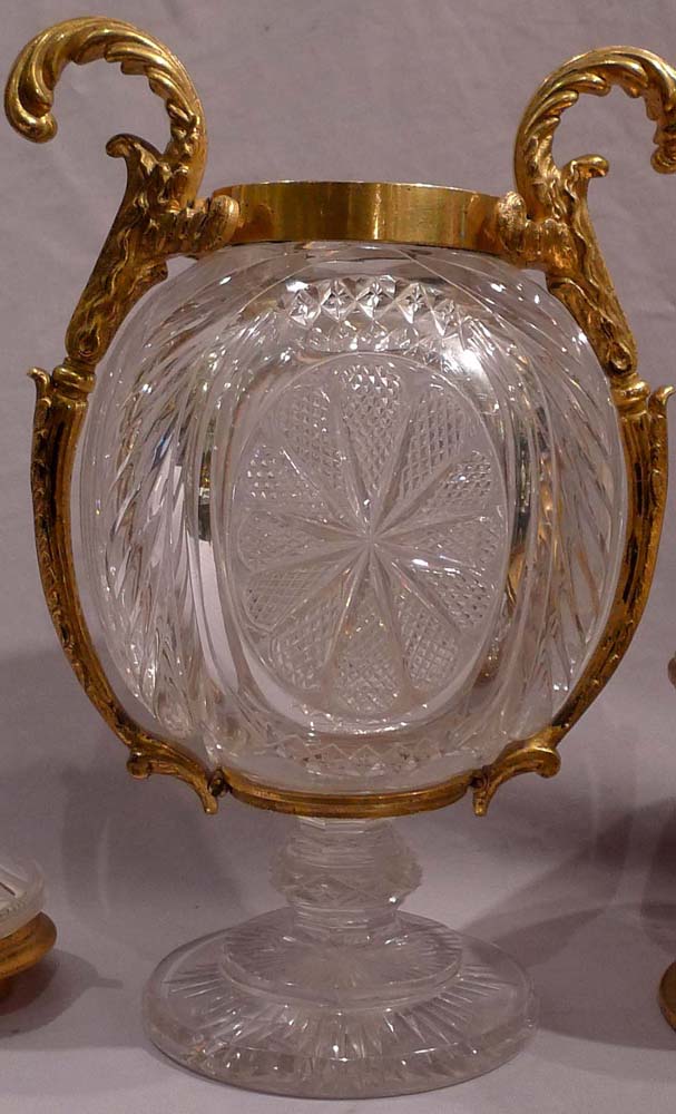 Antique glass and gilt bronze centrepiece.