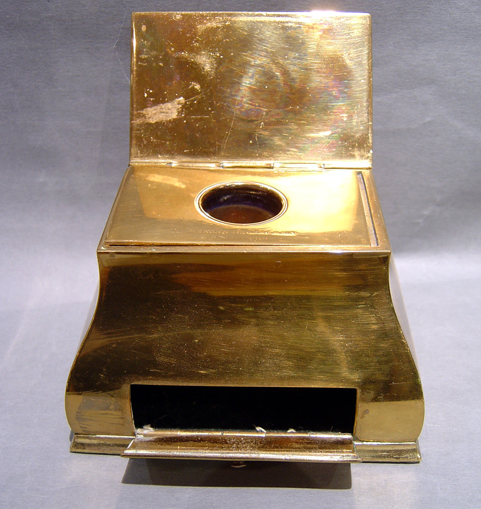 Antique English Victorian binocular inkwell.