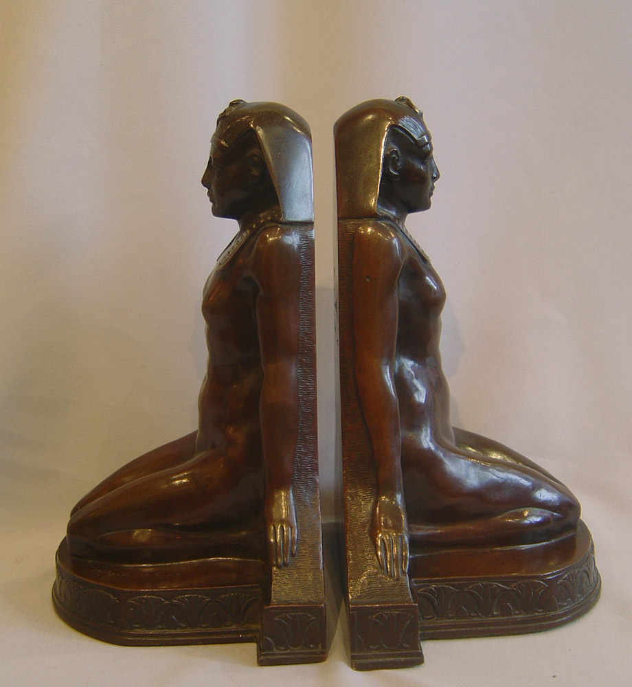 Pair of Gout d'Egypt bronze figures