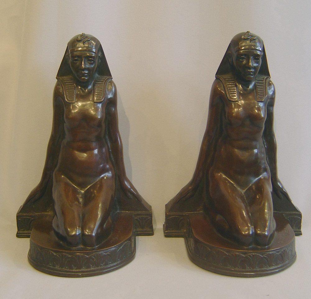 Pair of Gout d'Egypt bronze figures