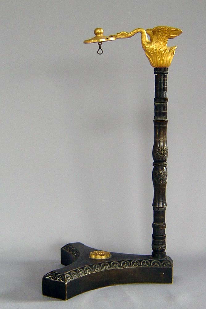 Antique Grand Tour bronze and ormolu stand in patinated bronze and ormolu.