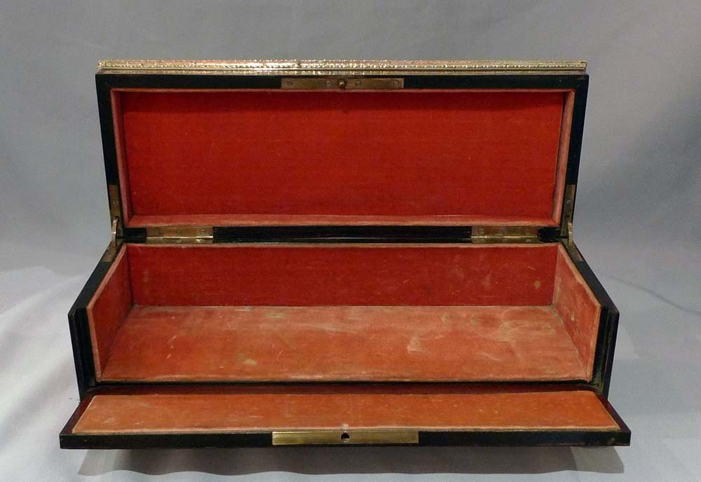 Antique boulle glove box, French.