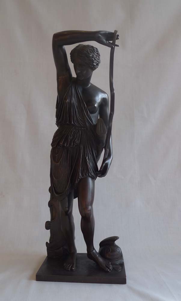 Antique bronze, Grand Tour French, after the antique, of the Amazon.