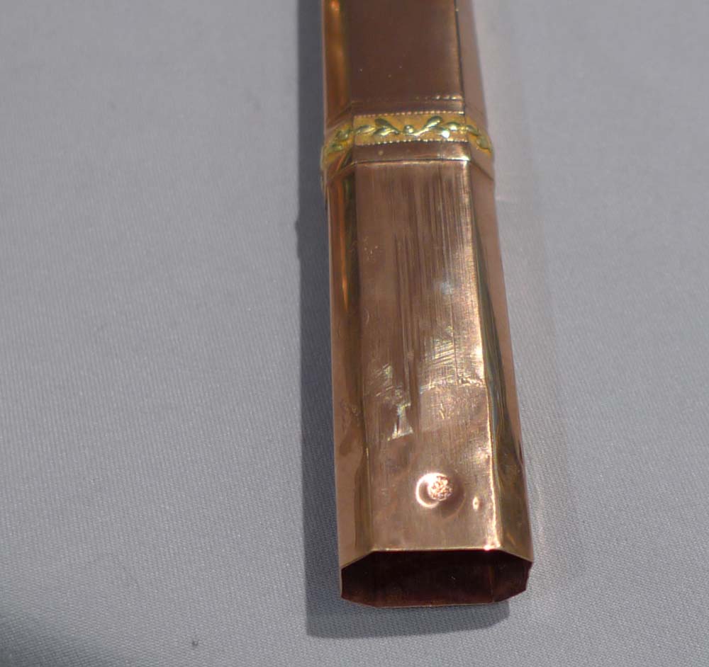 Gold, shagreen cased etui late 18th or early 19th century..