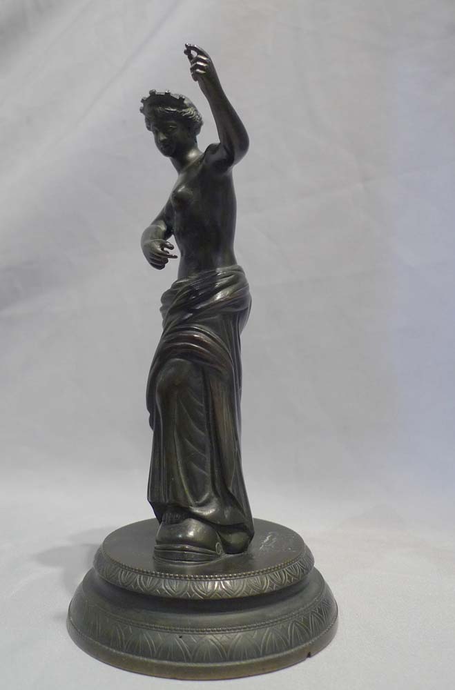 Grand Tour antique bronze of a woman, probably Naples.