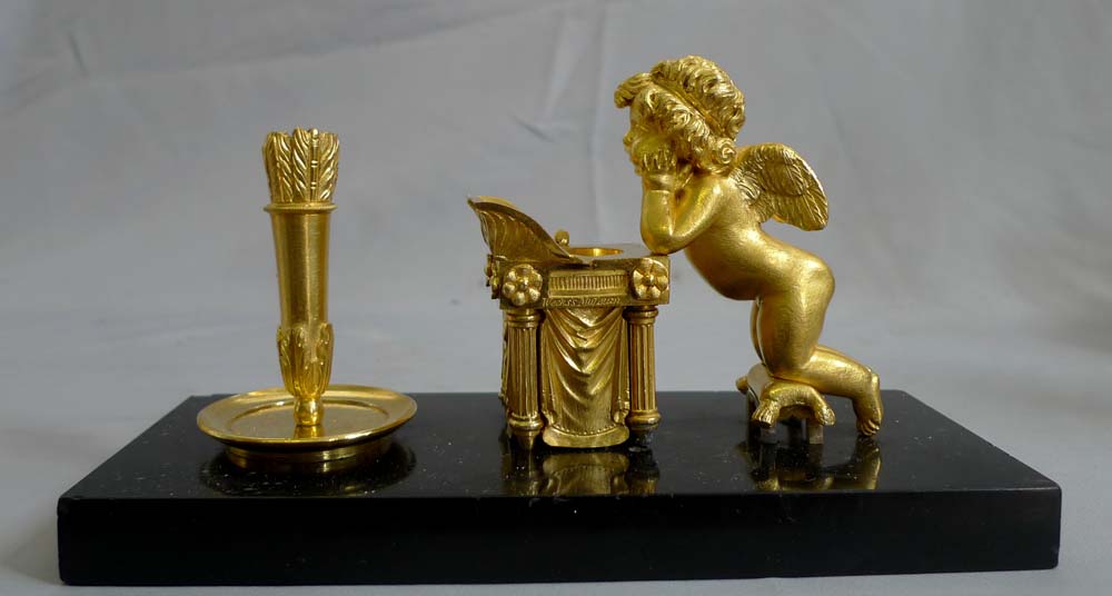Antique Thomas Weeks of Weeks's Museum Titchborne St ormolu and marble inkwell.