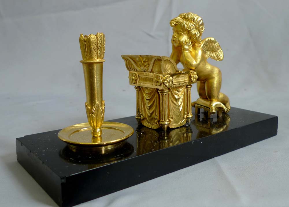 Antique Thomas Weeks of Weeks's Museum Titchborne St ormolu and marble inkwell.