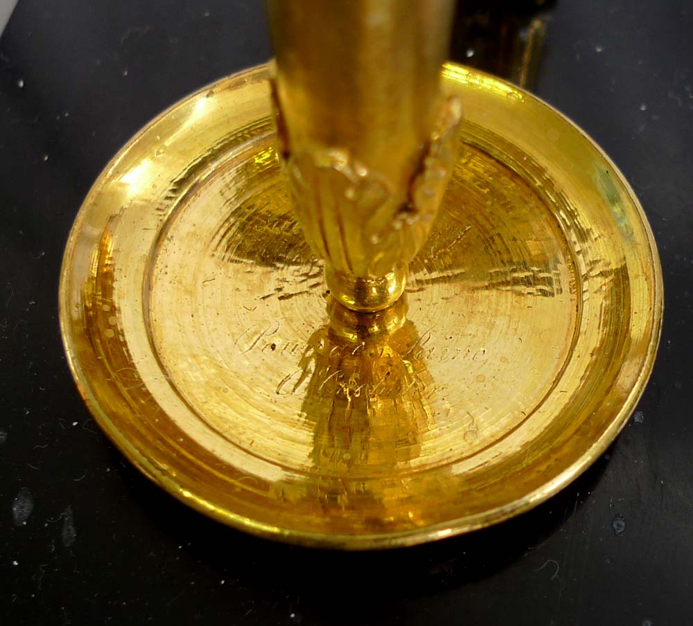 Antique Thomas Weeks of Weeks's Museum Titchborne St ormolu and marble inkwell.