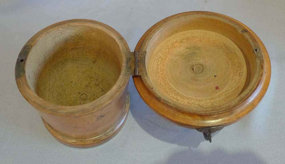 Antique and rare tea caddy in the shape of a coal bucket