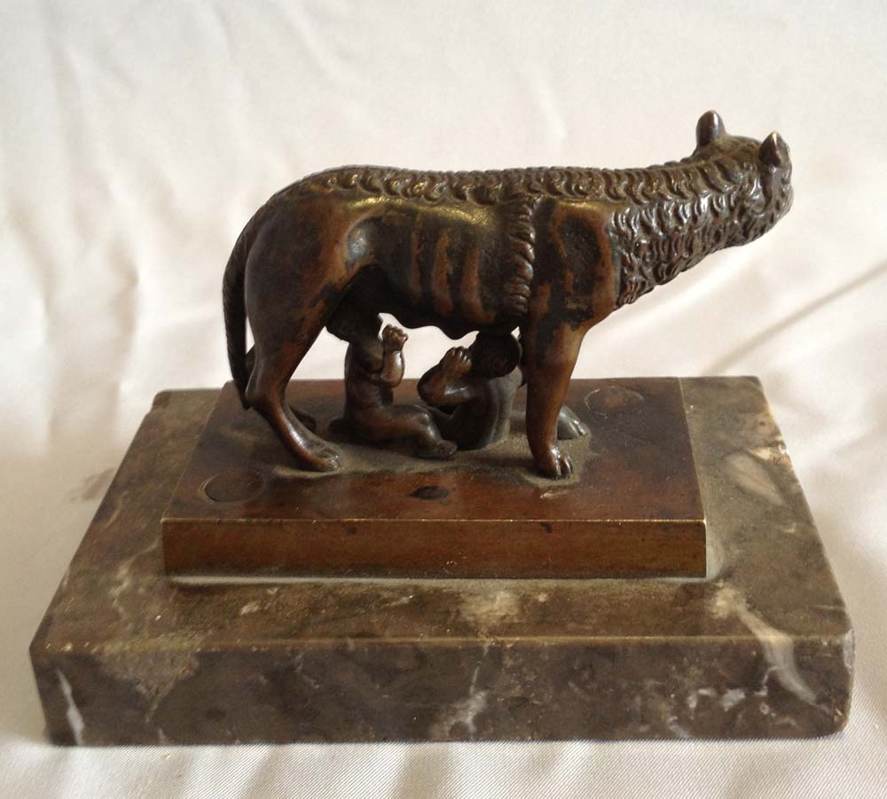 Antique Grand Tour bronze of Wolf with Romulus and Remus.