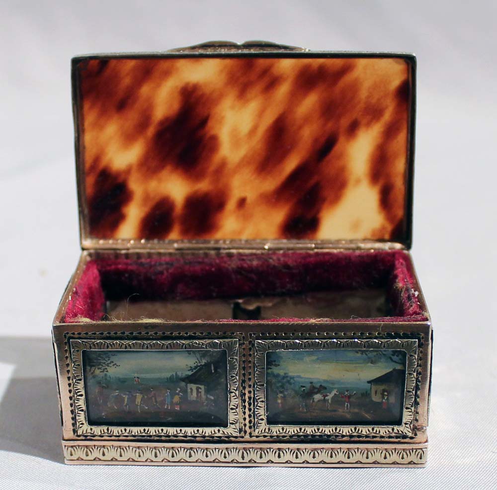 Antique gold, silver gilt and painted ivory panelled box with tortoiseshell, 18th century.