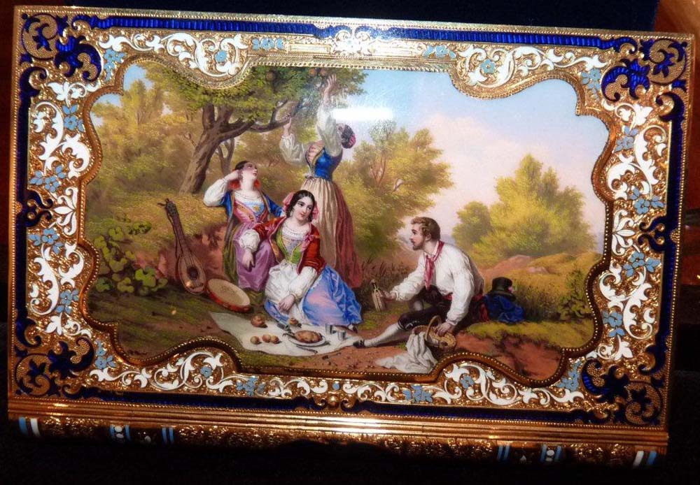 Gold and enamel Aide memoire with watch and propelling pencil