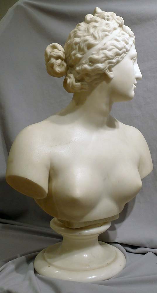 Italian antique marble bust of Venus on rotating marble socle.