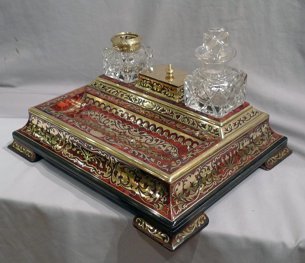 English antique George IV boulle tortoiseshell and inlaid brass ( boulle) inkstand or ecrier.