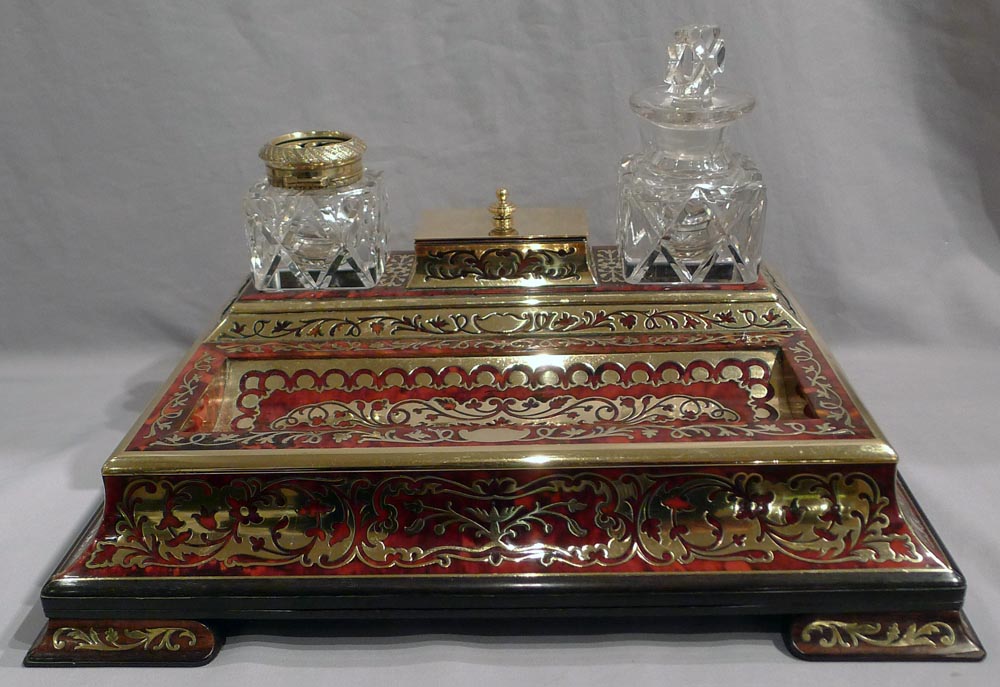 English antique George IV boulle tortoiseshell and inlaid brass ( boulle) inkstand or ecrier.