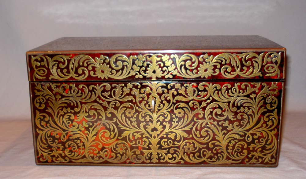 Antique English boulle casket ( red tortoiseshell and inlaid brass).