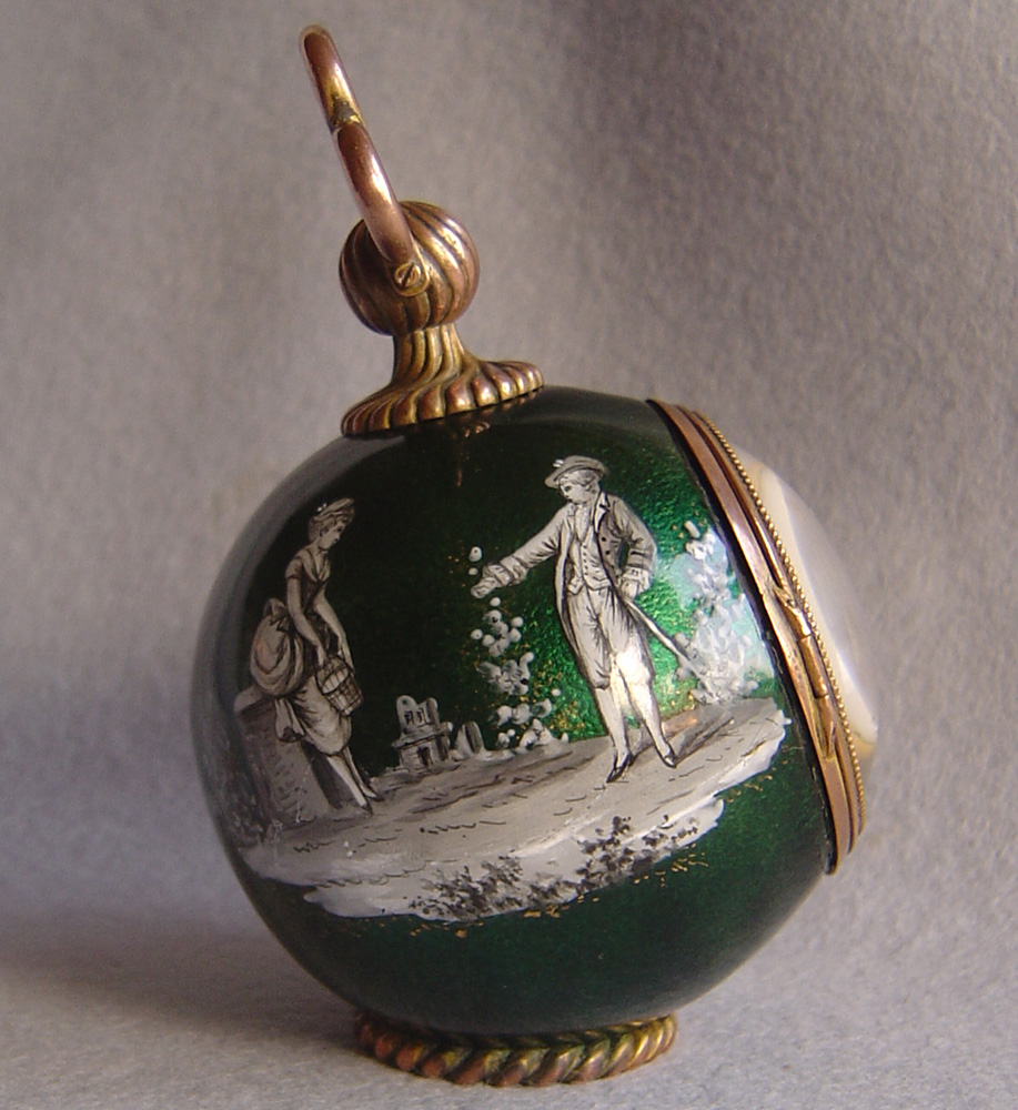 Unusual bubble clock in green enamel overpainted in grisaille.