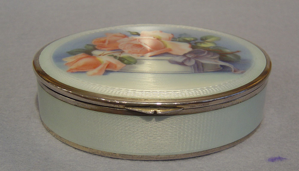 Silver and guilloche enamel box with Roses.