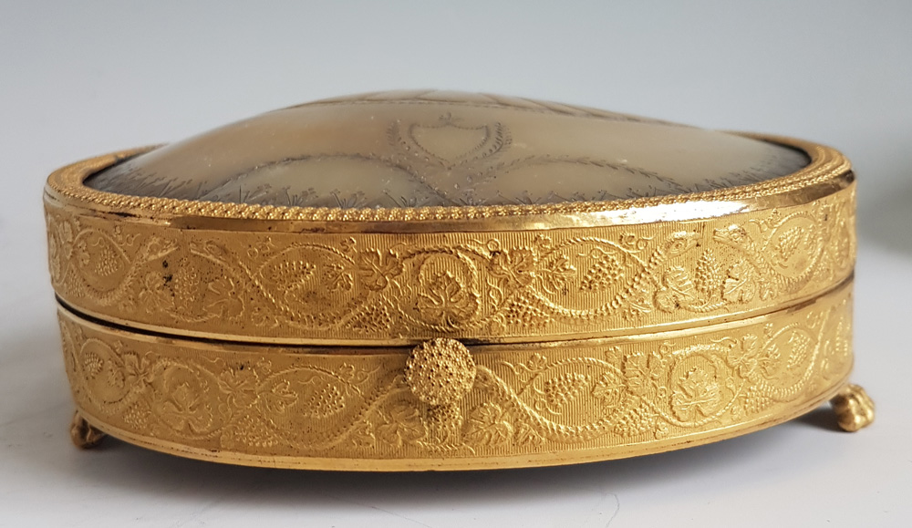Palais Royal Engraved mother-of-pearl and ormolu sewing Necessaire