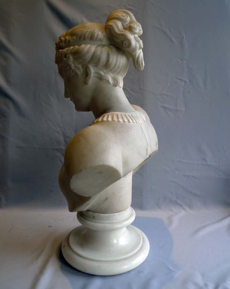 Good late 19th century marble of a neo classical lady signed F. Vichi.