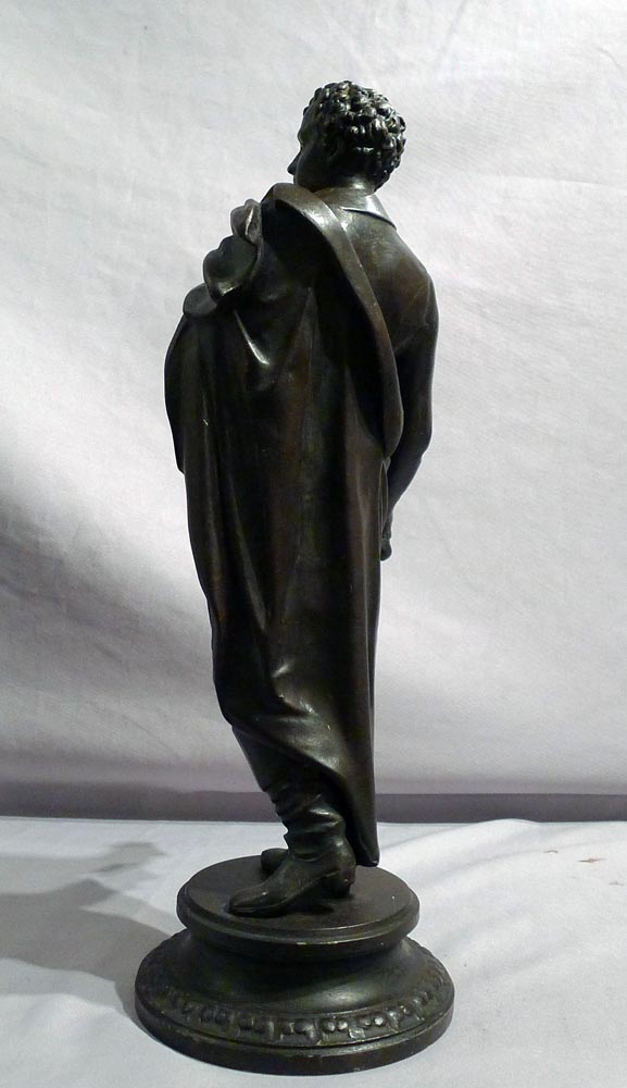 Antique sculpture of Byron in patinated bronze.