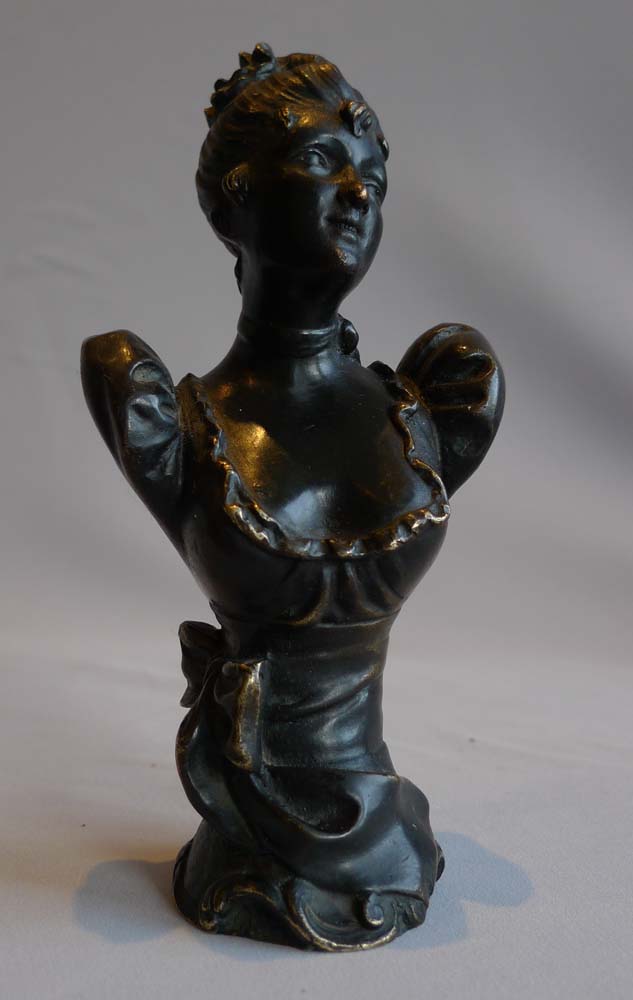 Art Nouveau antique bronzes, a pair of 