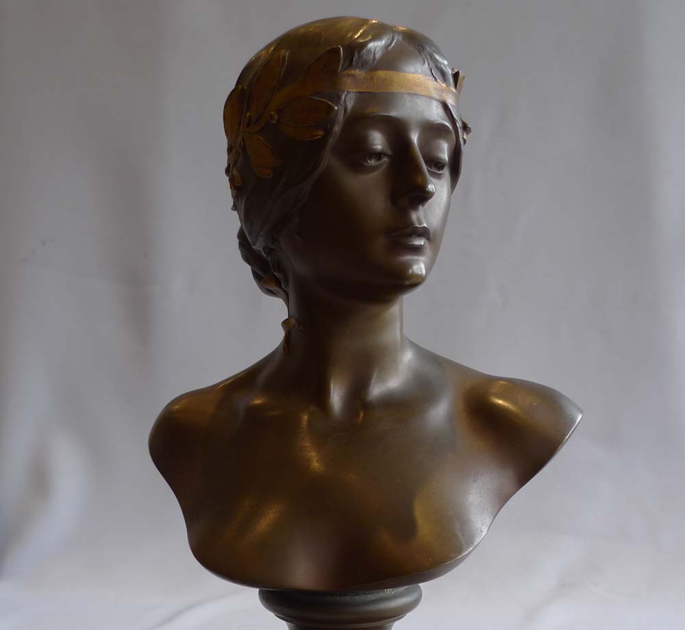Antique Art Noveau bronze bust,  L'Histoire by Georges Bareau and F. Barbedienne foundry