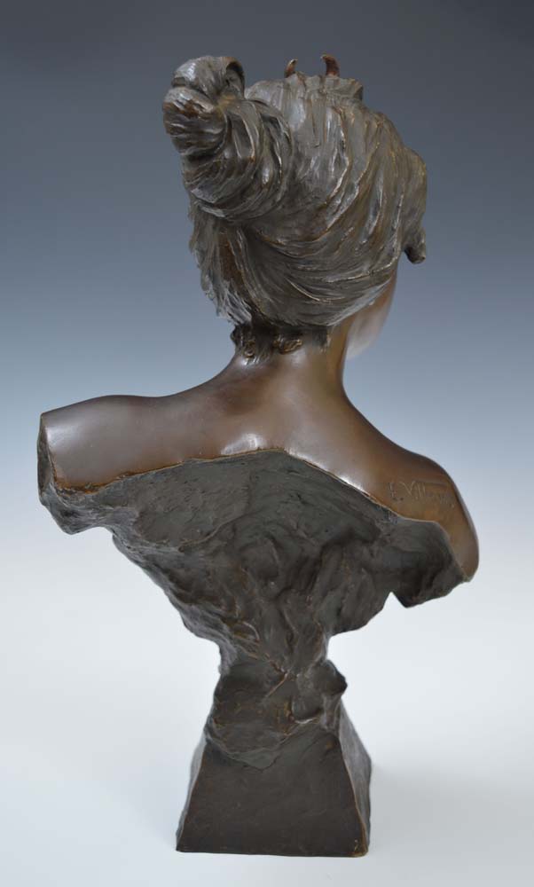 A fine bronze by Emmanuel  Villanis of Diane.