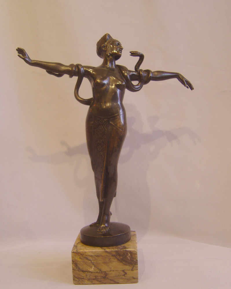 Snake girl bronze.