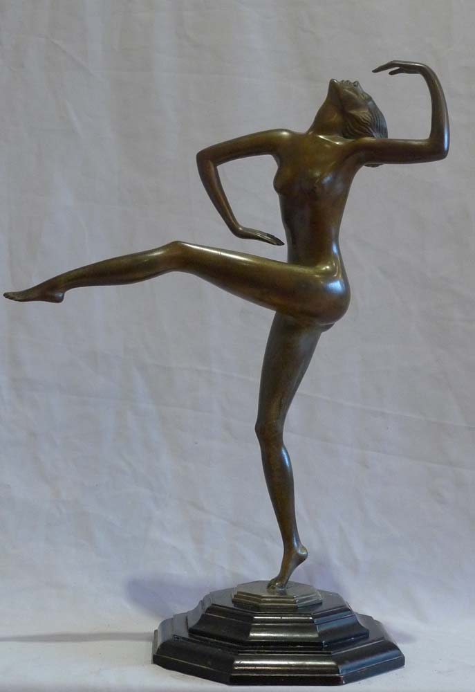 Art Deco bronze of a dancer signed in the bronze Felix Weiss and dated 1930.