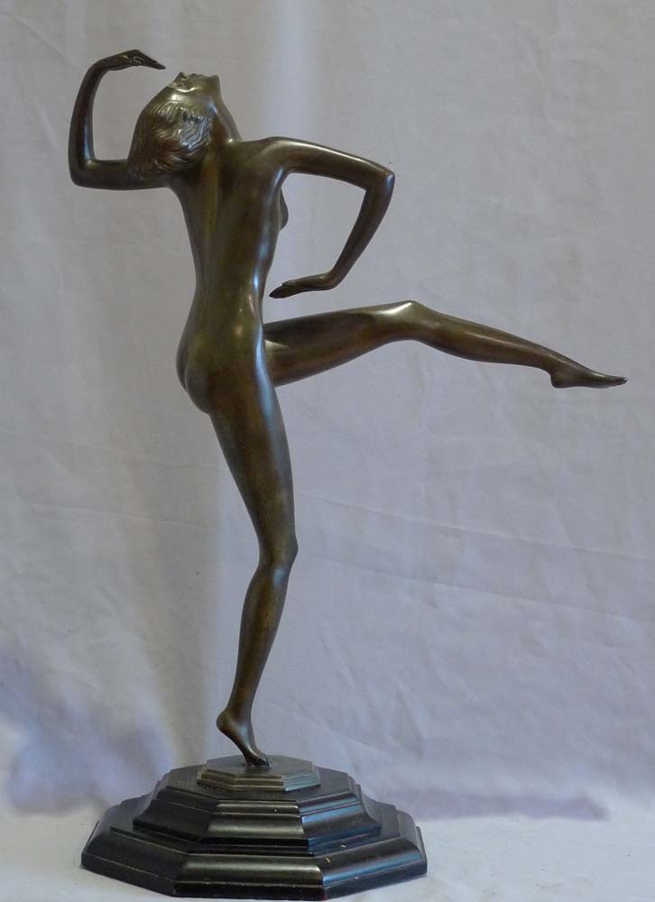 Art Deco bronze of a dancer signed in the bronze Felix Weiss and dated 1930.