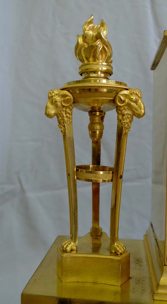 Antique French Empire mantel clock in ormolu signed Lachere.