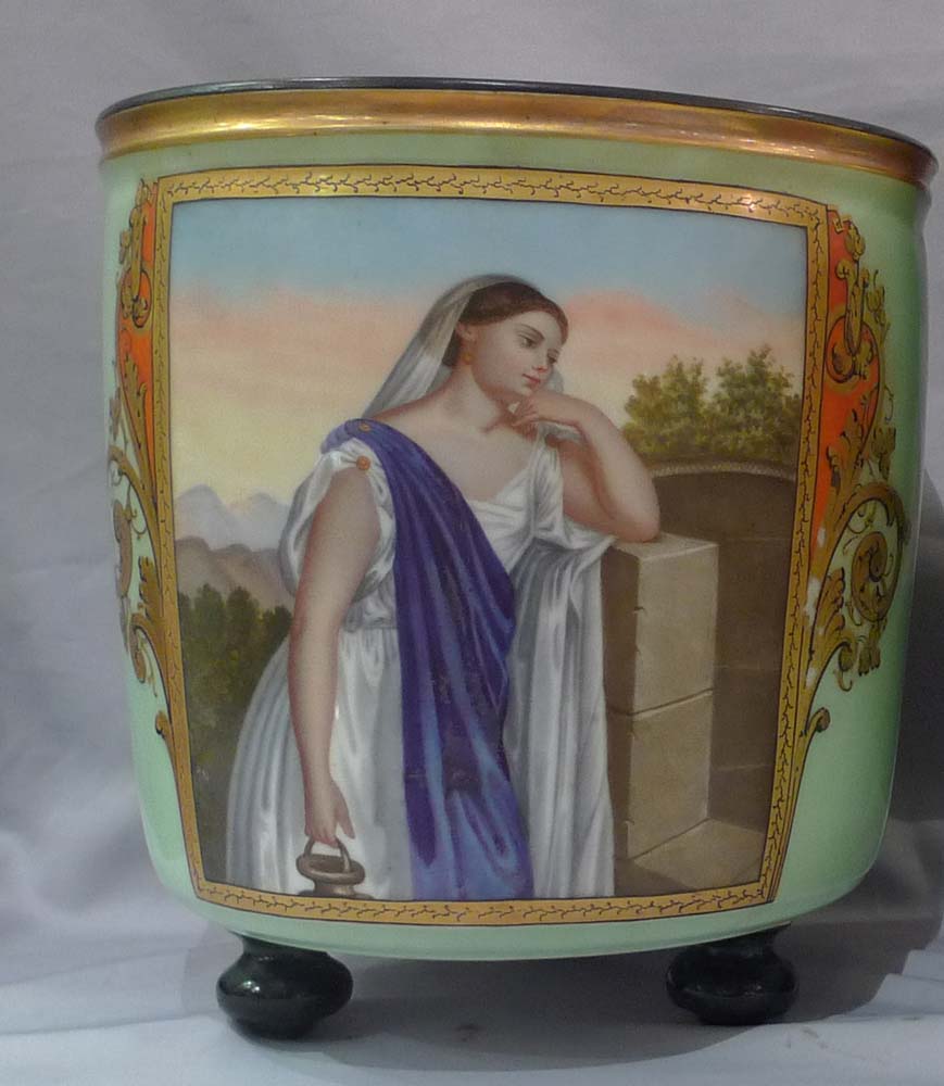 Paris porcelain jardinieres in 