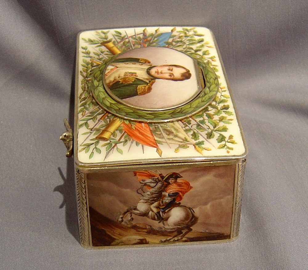 Outstanding silver and enamel singing bird box by Griesbaum with Napoleonic decoration.