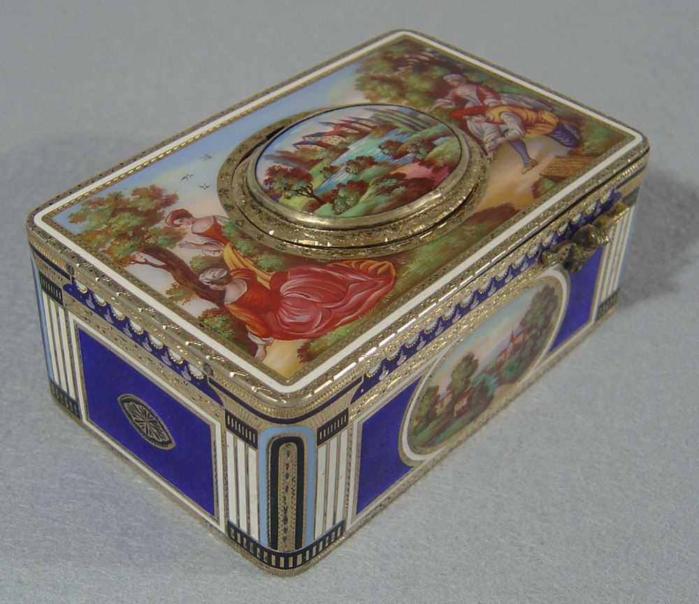 Fine silver gilt and enamel singing bird box by Griesbaum, model number 7.