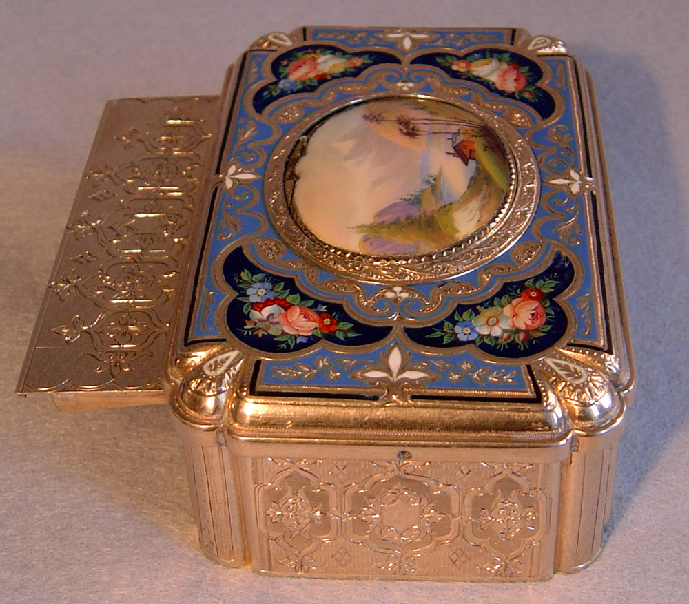 Antique Swiss Ch. Bruguier fusee singing bird box No.189 in silver gilt & enamel case.
