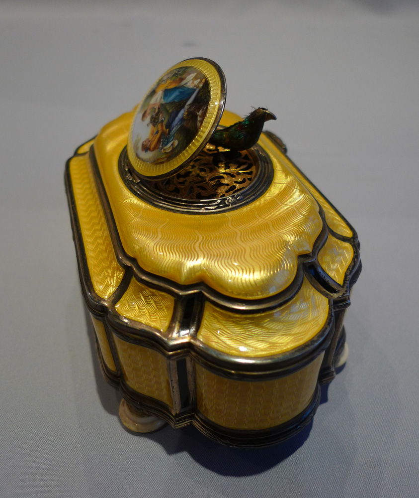 French singing bird box in silver and imperial yellow guilloche enamel