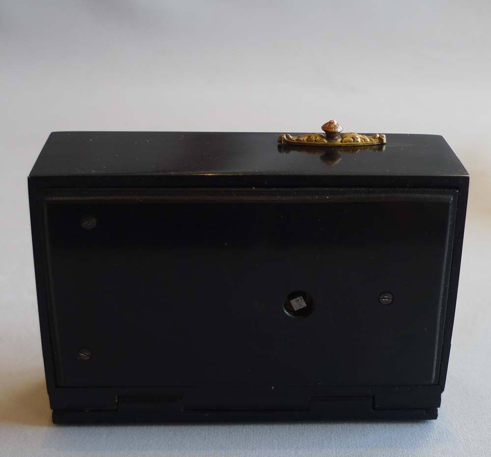 Tortoiseshell and gilt bronze singing bird box by Griesbaum.
