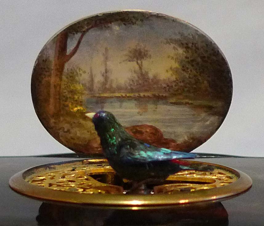 Antique singing bird box in tortoiseshell, silver gilt and enamel by Bontems.