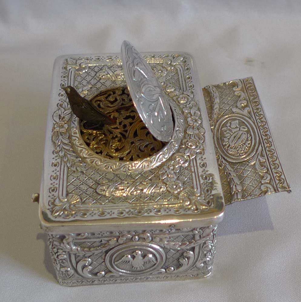 Singing bird box by Griesbaum in fitted case with original key.