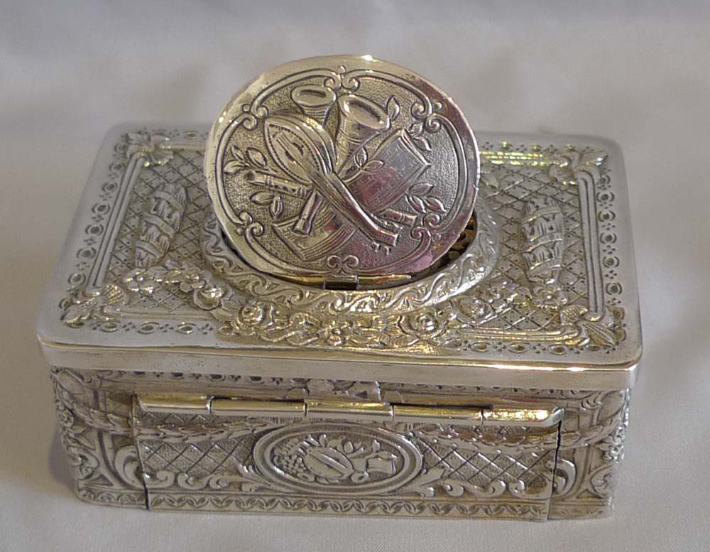 Singing bird box by Griesbaum in fitted case with original key.
