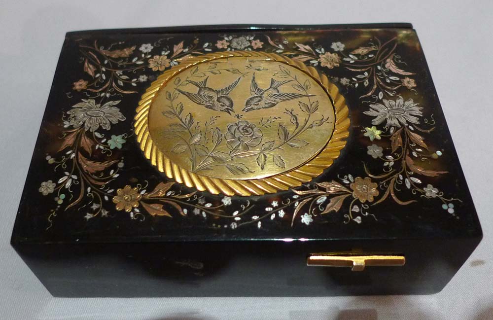 Antique Bontems singing bird box in Tortoiseshell with piquet work in shell, gold and silver.
