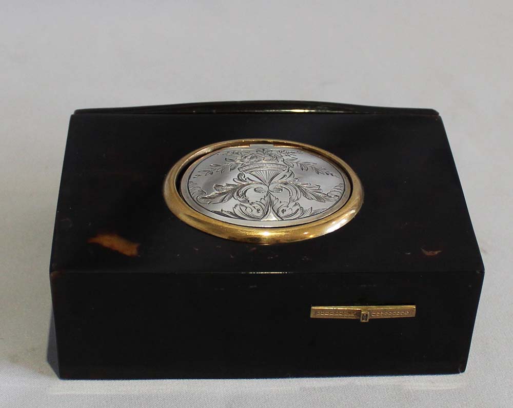 Antique tortoiseshell singing bird box by Bontems of Paris.