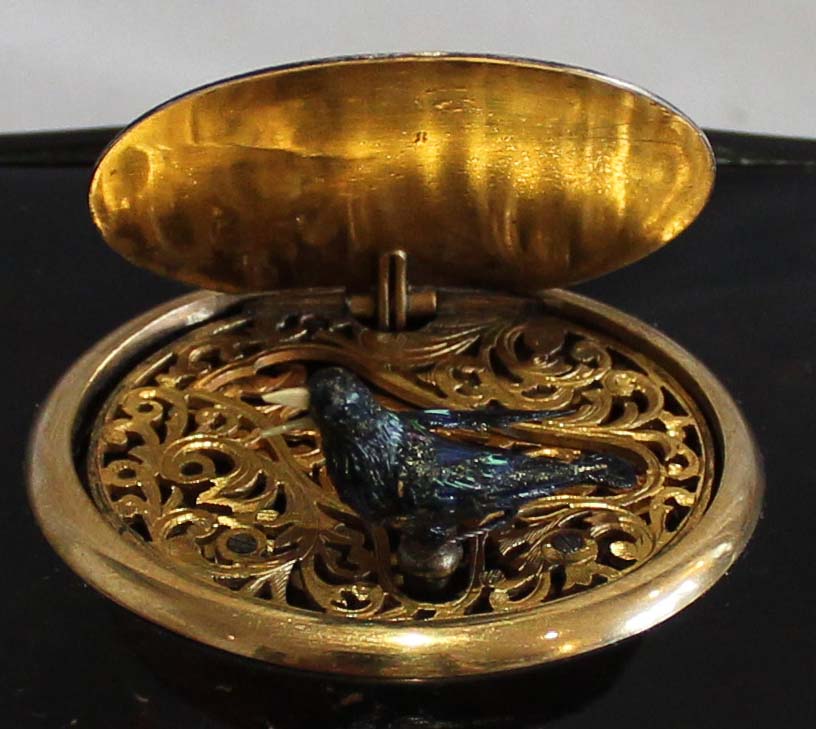 Antique tortoiseshell singing bird box by Bontems of Paris.