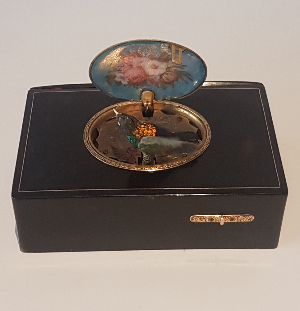 Singing Bird Box by Rochat, in Tortoiseshell, Gold and Enamel